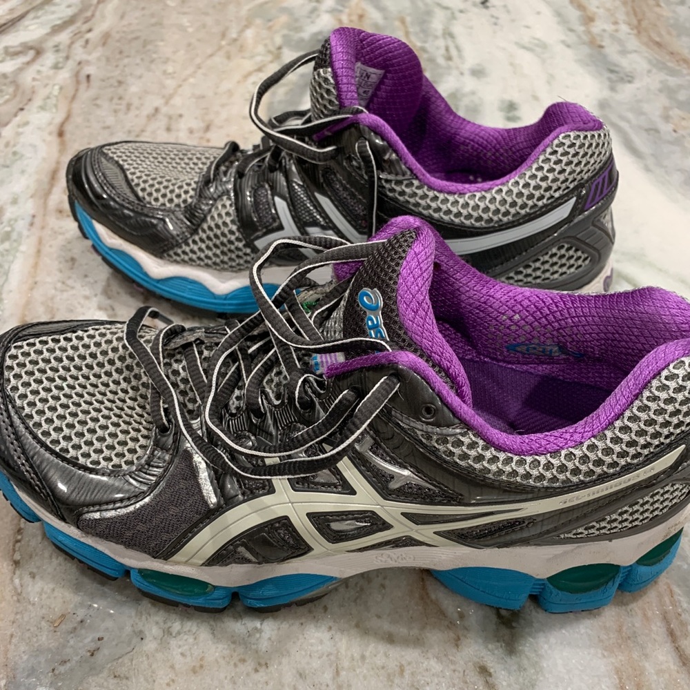 ASICS shoes gel